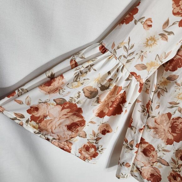 French Laundry Womens Top Blouse Medium Floral 3/4 Bell Sleeve Polyester Stretch - Picture 6 of 9